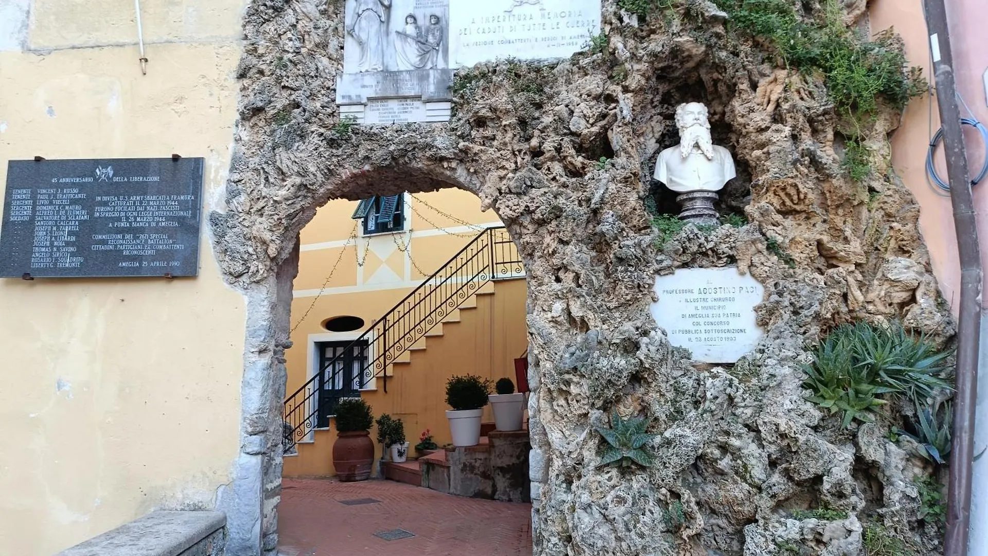 La Corsara-La Casa Nella Roccia Villa Ameglia