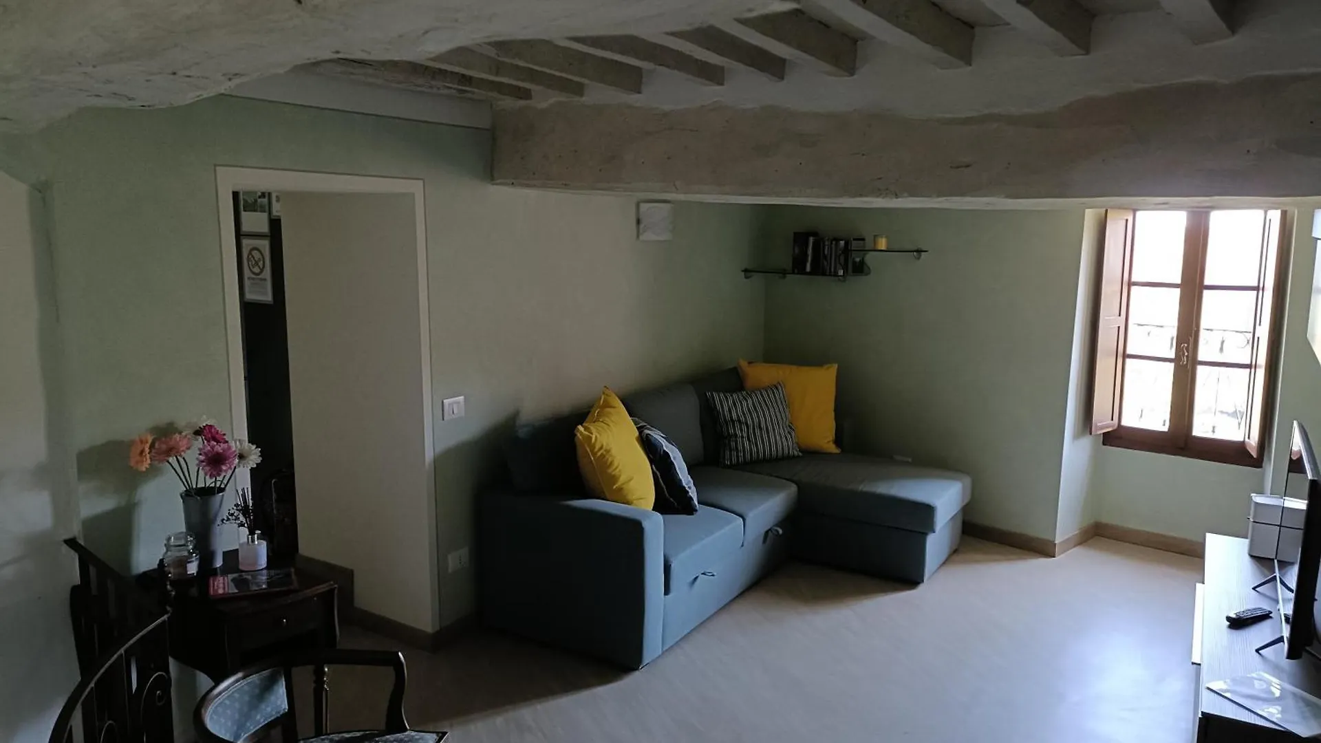 La Corsara-La Casa Nella Roccia Villa Ameglia 0*,  Italy